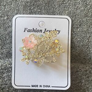 Elegant Gold and Pink Floral Brooch